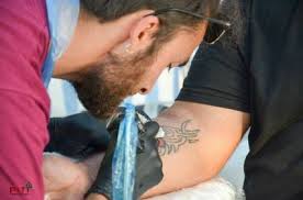 Ingrijirea corecta a tatuajului